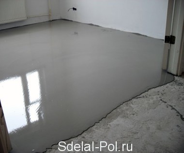 Нивелирующая смесь на полу Нивелирующая смесь на полу