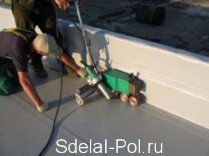 Сварка стыков плоской мембраны ПВХ Сварка стыков плоской мембраны ПВХ