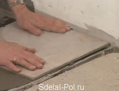 Укладка первой плитки Укладка первой плитки